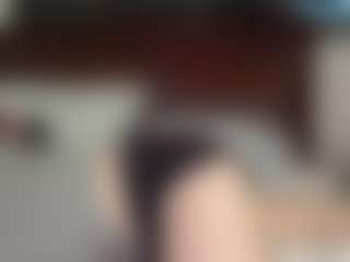 Crumslut's Live Sex Cam Show
