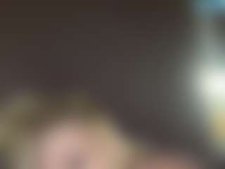 Crumslut's Live Sex Cam Show