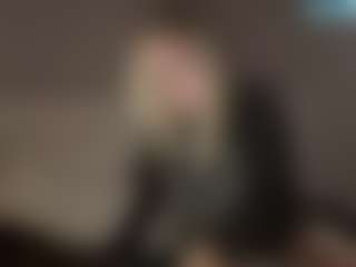 Crumslut's Live Sex Cam Show