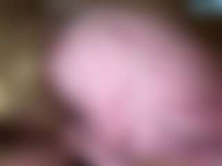 Live cam show with Crumslut - Pegging on CamSextacy
