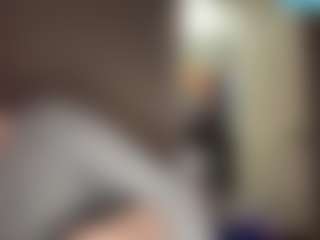 Crumslut's Live Sex Cam Show