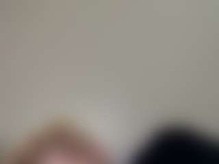 Live cam show with Crumslut - Butt Plug on Dolls Live