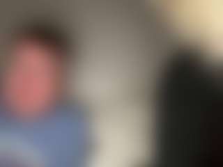 Live cam show with Crumslut - Butt Plug on ObeyMaria