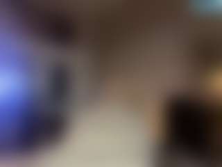 Show de cam en vivo con Crumslut - Amateur en Camsoda