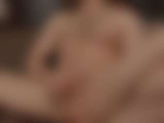 Live cam show with Model-Mike - Living Room on https://playwithruby.com