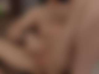 Live cam show with Model-Mike - Living Room on camwithhim.com