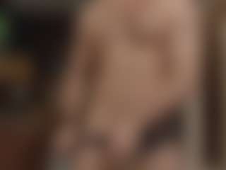 Live cam show with Model-Mike - Bald on Streamer API