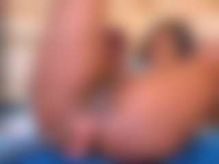 Live cam show with coco2614 - Skinny on WildCum