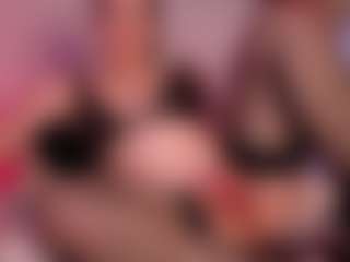 Live cam show with Lucia MILF - Cosplay Mature on Streamer API