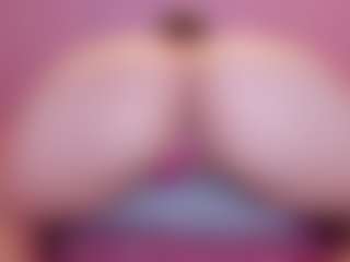stefaagomez's Live Sex Cam Show