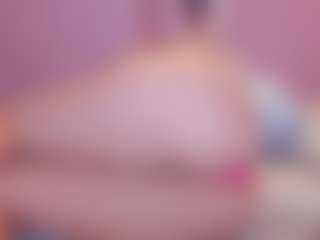 Live cam show with stefaagomez - Tease on xplaylive.com