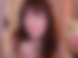 CissyGlitter MILF webcam performer live streaming