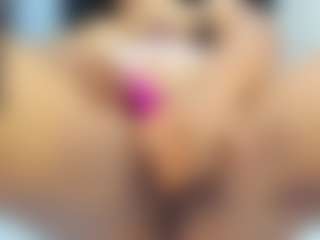 Live cam show with LaylaBBW - Middle Aged on Camsoda