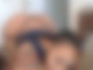 Elegance's Live Sex Cam Show