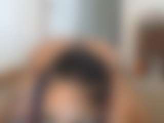 Elegance's Live Sex Cam Show