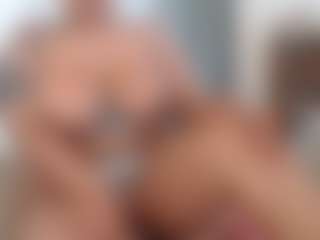 Elegance's Live Sex Cam Show