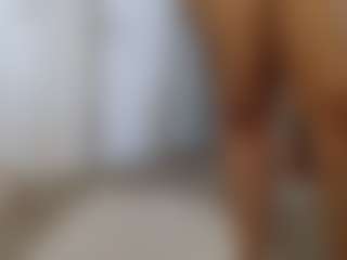 Elegance's Live Sex Cam Show