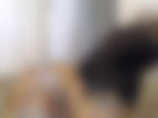 Elegance's Live Sex Cam Show