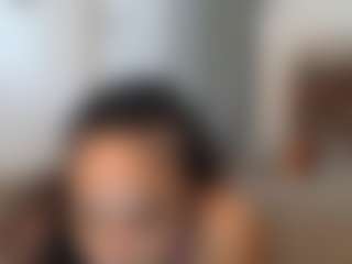 Elegance's Live Sex Cam Show