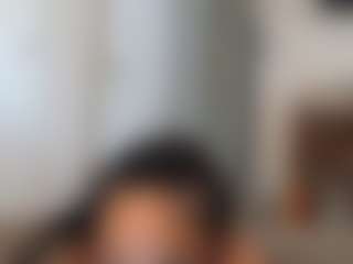 Elegance's Live Sex Cam Show