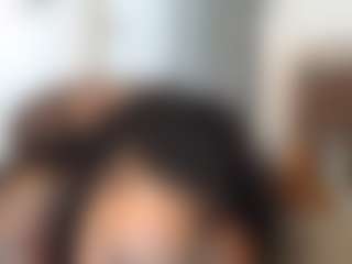 Elegance's Live Sex Cam Show