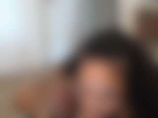 Elegance's Live Sex Cam Show