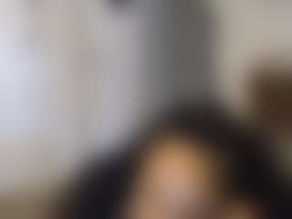 Elegance's Live Sex Cam Show