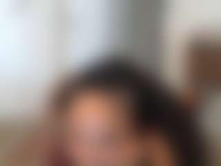 Elegance's Live Sex Cam Show