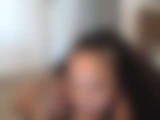 Elegance's Live Sex Cam Show
