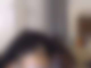 Elegance's Live Sex Cam Show