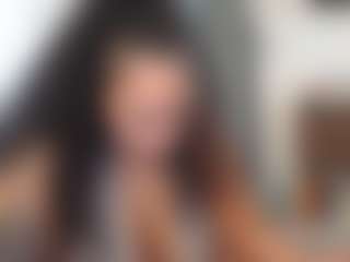 Elegance's Live Sex Cam Show