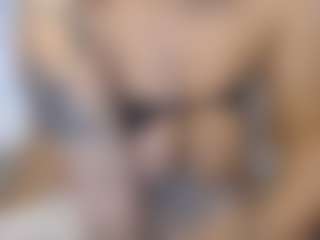 Elegance's Live Sex Cam Show