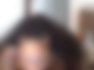 Elegance's Live Sex Cam Show