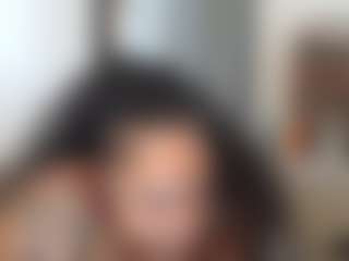 Elegance's Live Sex Cam Show