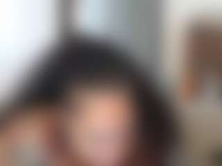 Elegance's Live Sex Cam Show