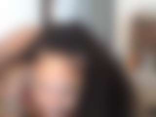 Elegance's Live Sex Cam Show