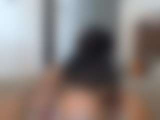 Elegance's Live Sex Cam Show
