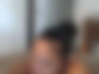 Elegance's Live Sex Cam Show