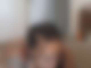 Live cam show with Elegance - Black Squirt on CamwithHer