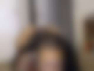 Elegance's Live Sex Cam Show