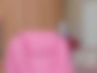 Live cam show with Anna - Facial on Camsoda