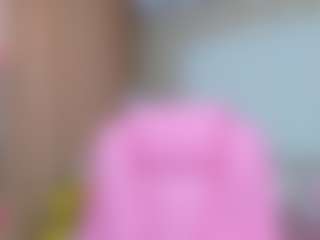 Live cam show with Anna - Facial on AdultVida.com