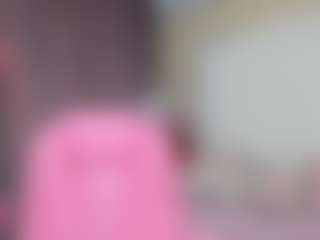 Live cam show with Anna - Facial on Camsoda
