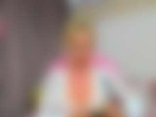 Live cam show with Anna - Facial on EXY