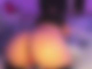 Moon's Live Sex Cam Show