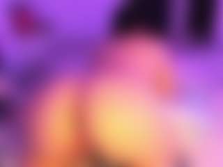 Moon's Live Sex Cam Show