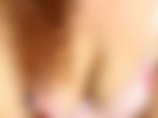 Live cam show with miss-leyla - Big Tits Mature on boobsie.com