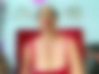 Live cam show with miss-leyla - Red Hair Middle Aged on Streamer API