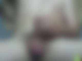 Live cam show with JumboBrain - Smoking on Cam Slut