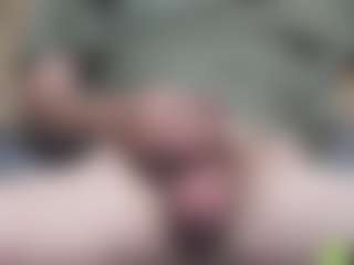 Live cam show with JumboBrain - Tease on TeamSkeetLive